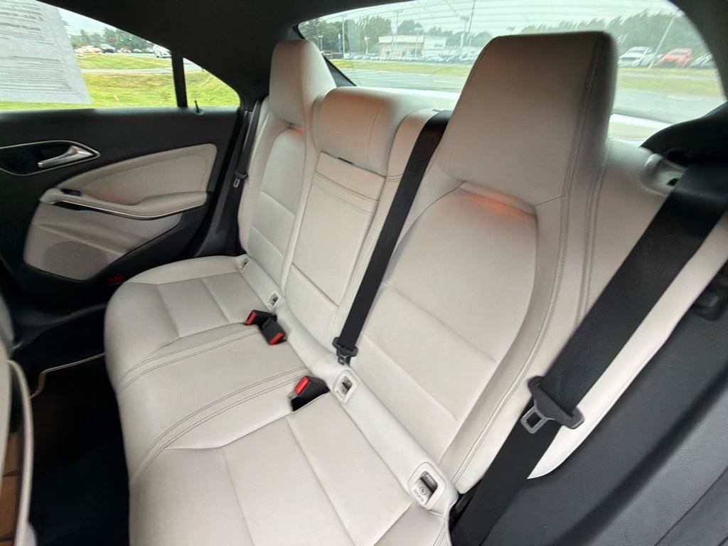 Used 2019 Mercedes-Benz CLA 250 image 22