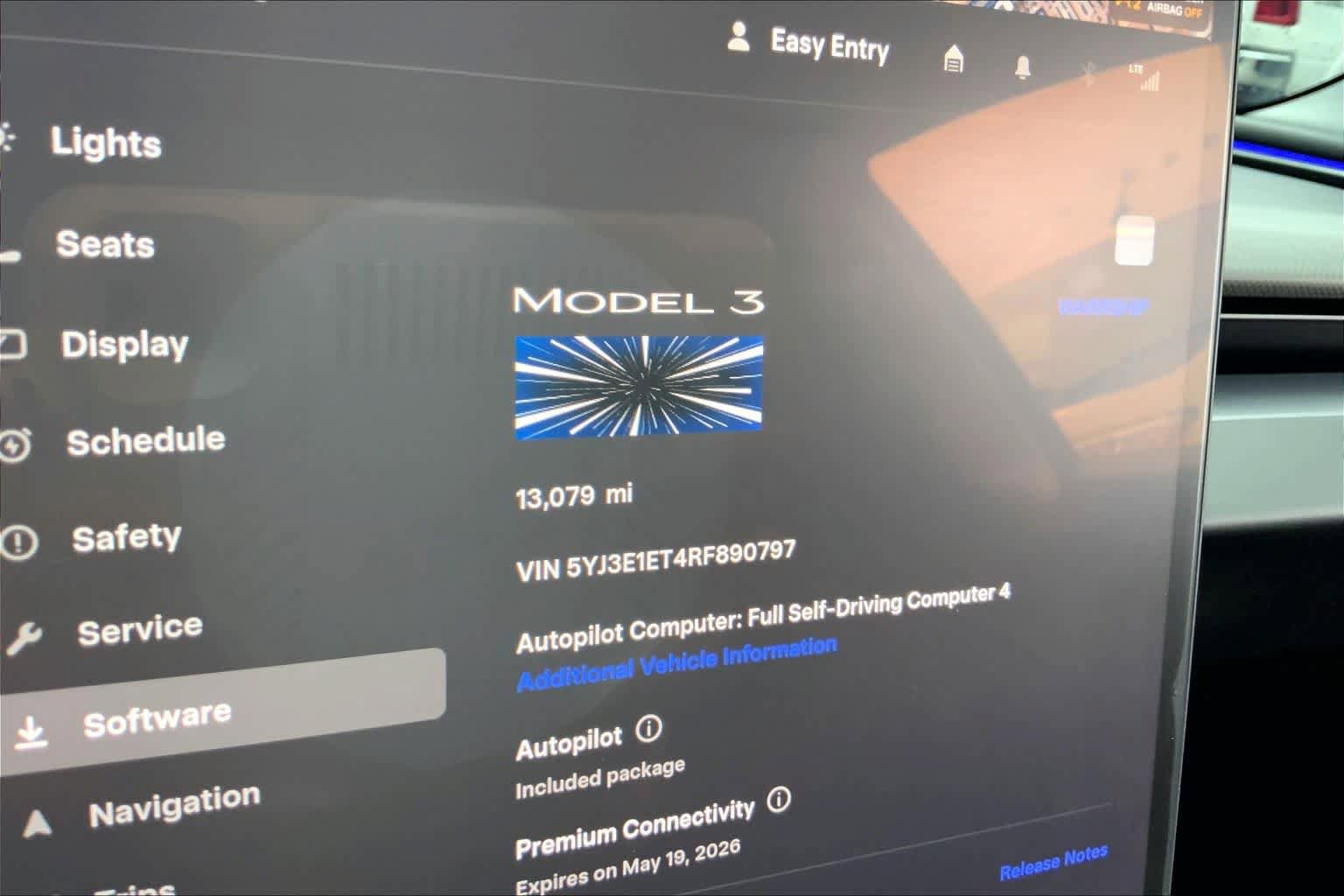 Used 2024 Tesla Model 3 Performance AWD/4WD image 21