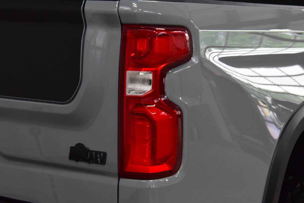 Used 2024 Chevrolet Silverado 1500 ZR2 w/ ZR2 Bison Edition AWD/4WD image 23