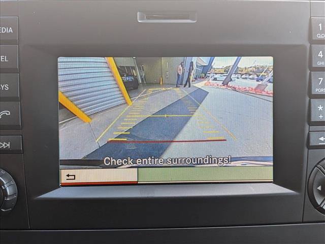 Used 2018 Mercedes-Benz Metris Passenger image 13
