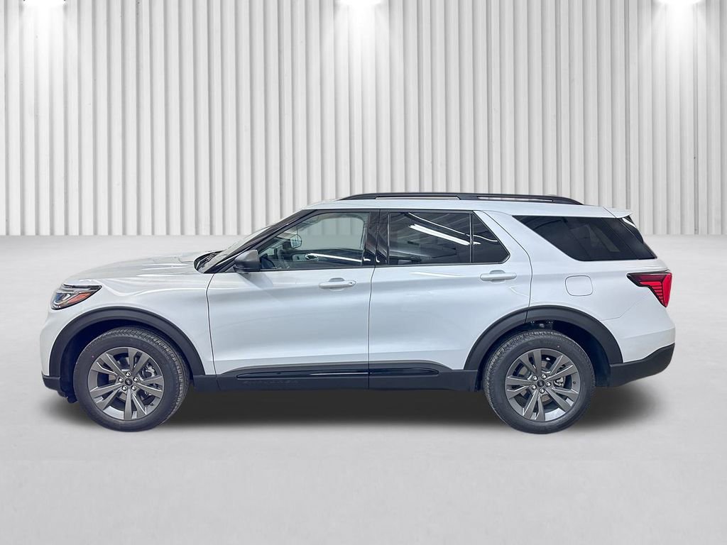 New 2026 Ford Explorer Active image 8