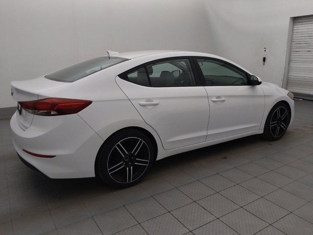 Used 2017 Hyundai Elantra SE FWD image 10