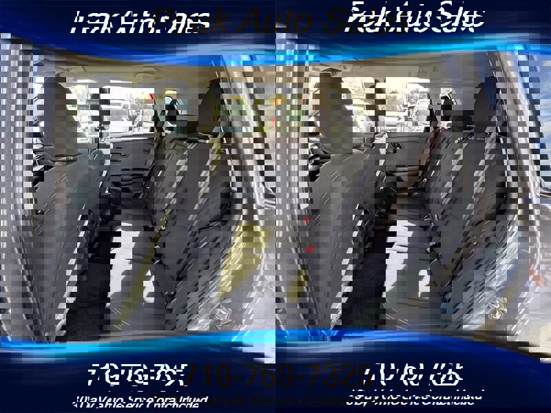 Used 2023 Nissan Rogue S image 24