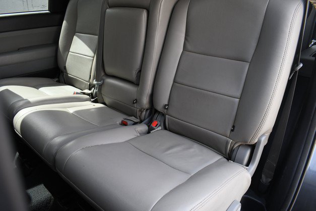 Used 2020 Toyota Sequoia SR5 AWD/4WD image 23