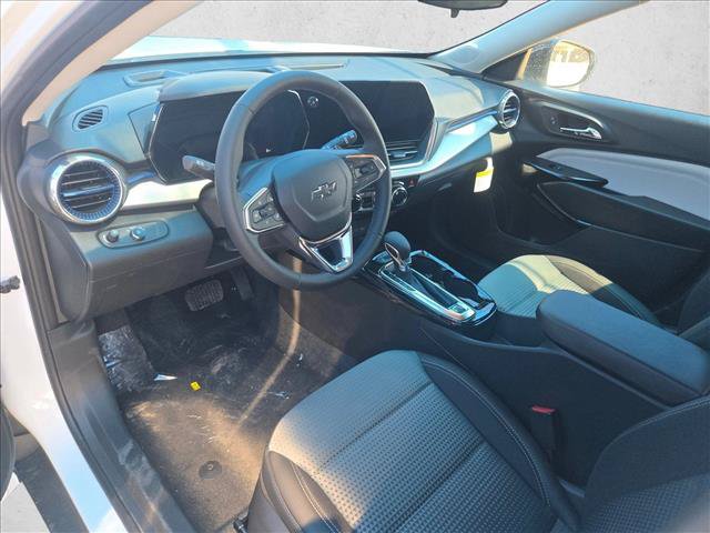 New 2026 Chevrolet Trax LT w/ Driver Confidence Package FWD image 12