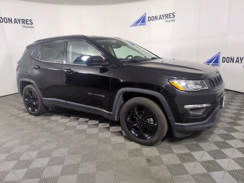 Used 2020 Jeep Compass Latitude image 9