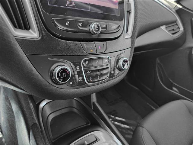 Used 2023 Chevrolet Malibu LT image 15