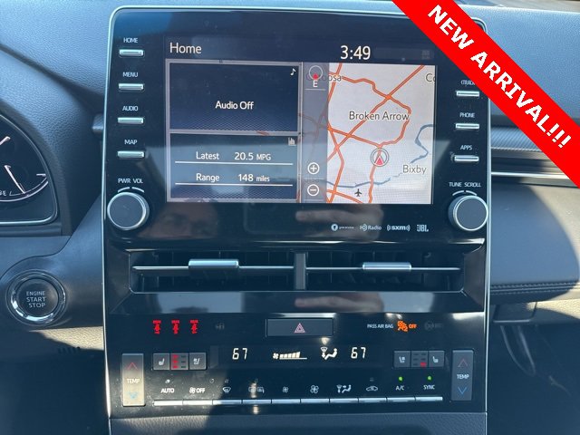 Used 2019 Toyota Avalon Touring image 9