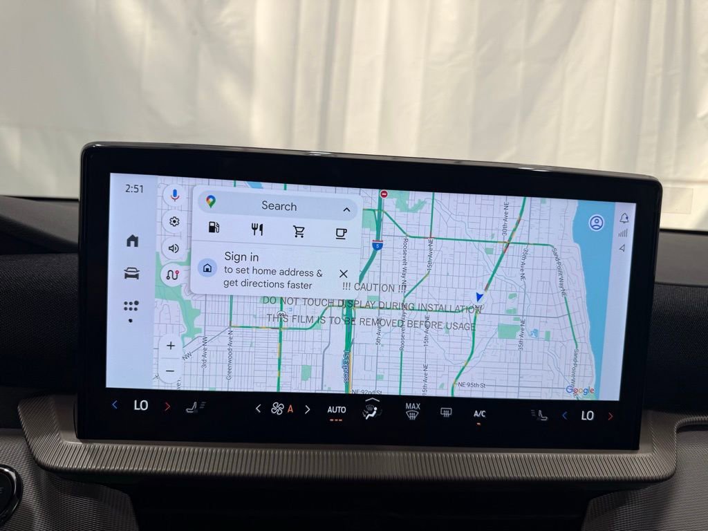 New 2025 Ford Explorer Active image 28