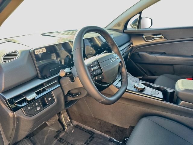 New 2027 Kia Sportage LX FWD image 9