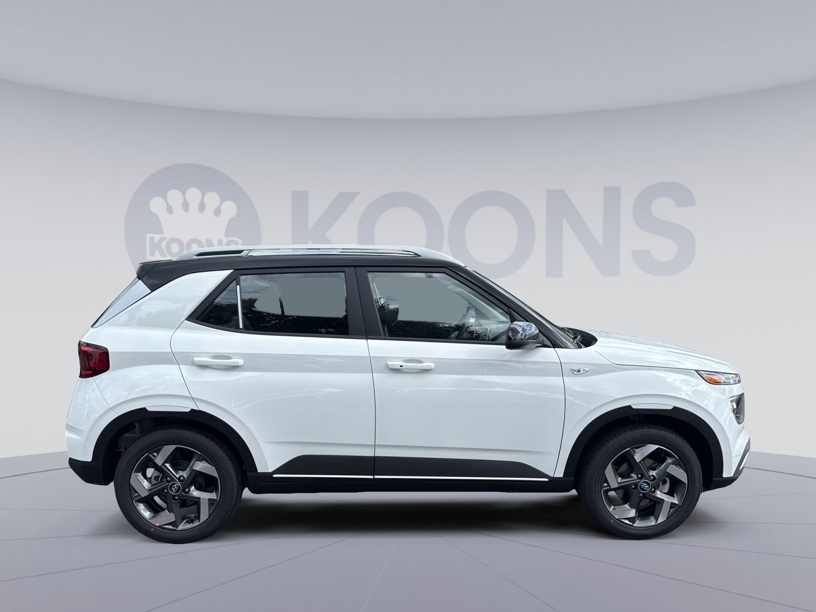 New 2026 Hyundai Venue SEL FWD image 8