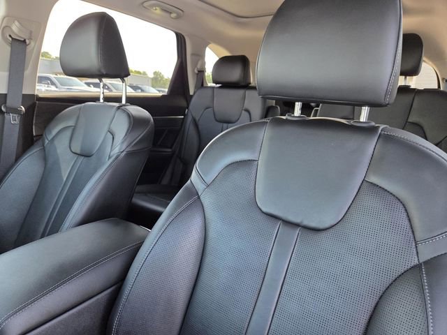 Used 2024 Kia Sorento SX AWD/4WD image 31
