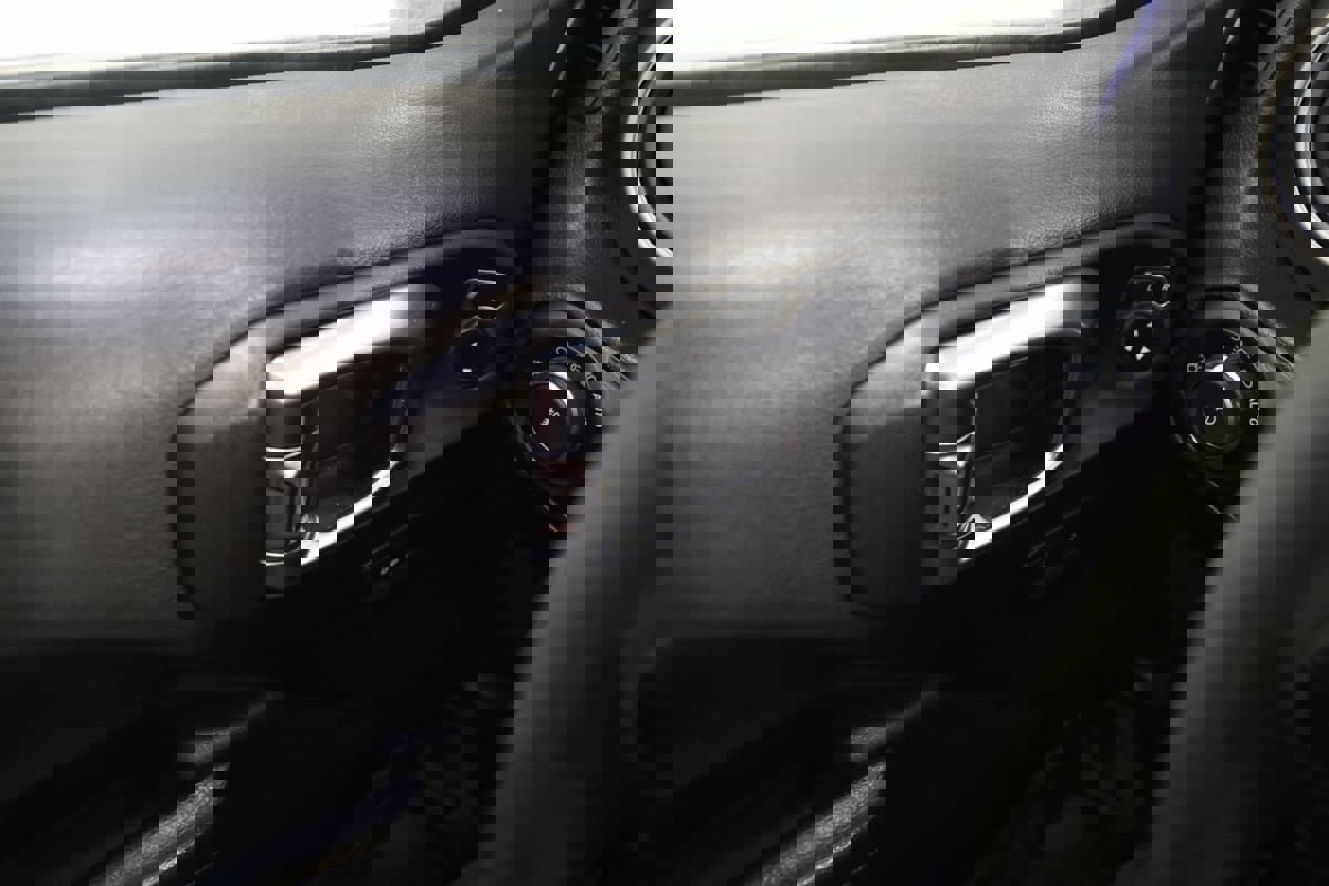 Used 2018 Jeep Wrangler Unlimited Sport S image 27