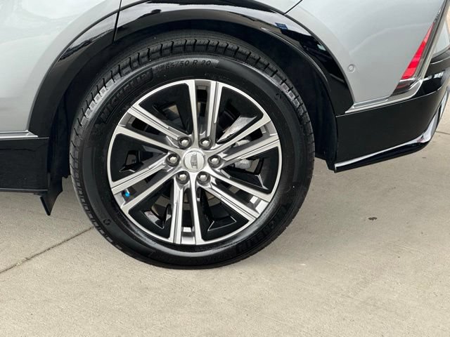 Used 2024 Cadillac Lyriq Luxury AWD/4WD image 14