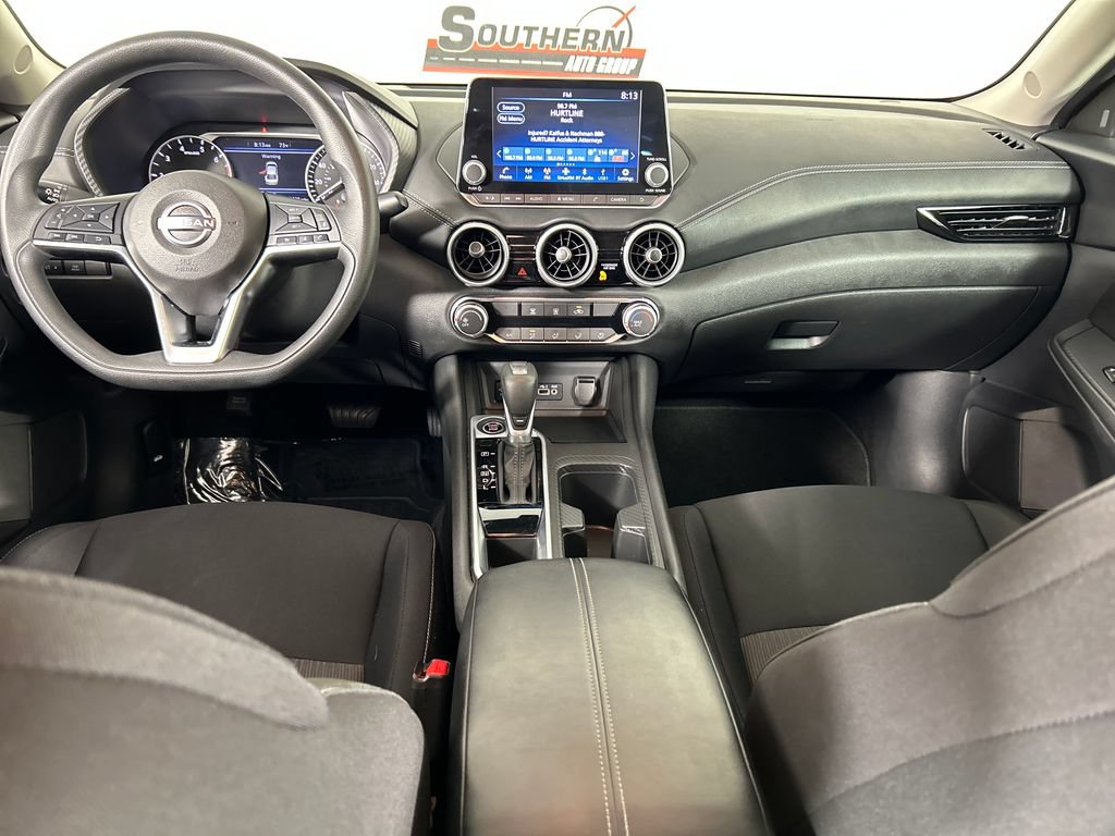Used 2025 Nissan Sentra SV FWD image 18