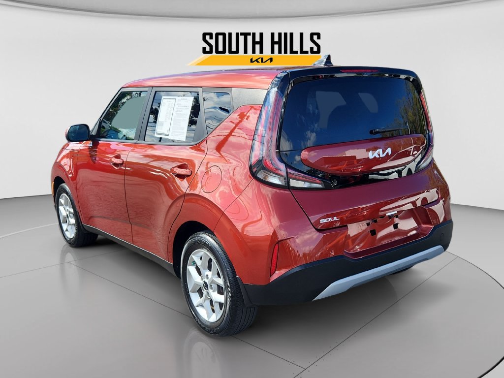 Certified 2024 Kia Soul LX w/ LX Technology Package FWD image 7