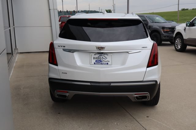 Used 2021 Cadillac XT5 Premium Luxury AWD/4WD image 4