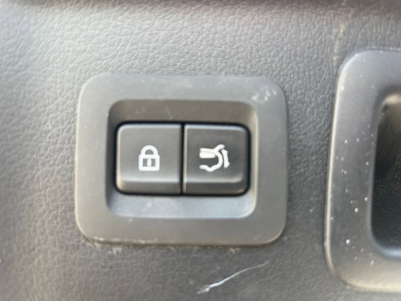 Used 2025 MAZDA CX-90 3.3 Turbo w/ Preferred Package image 20