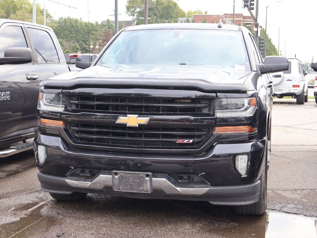 Used 2018 Chevrolet Silverado 1500 LT w/ All Star Edition AWD/4WD image 5