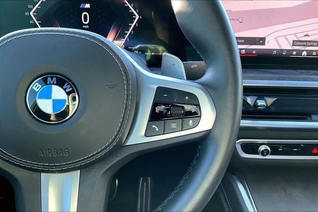 Used 2025 BMW X6 xDrive40i w/ Climate Comfort Package image 12