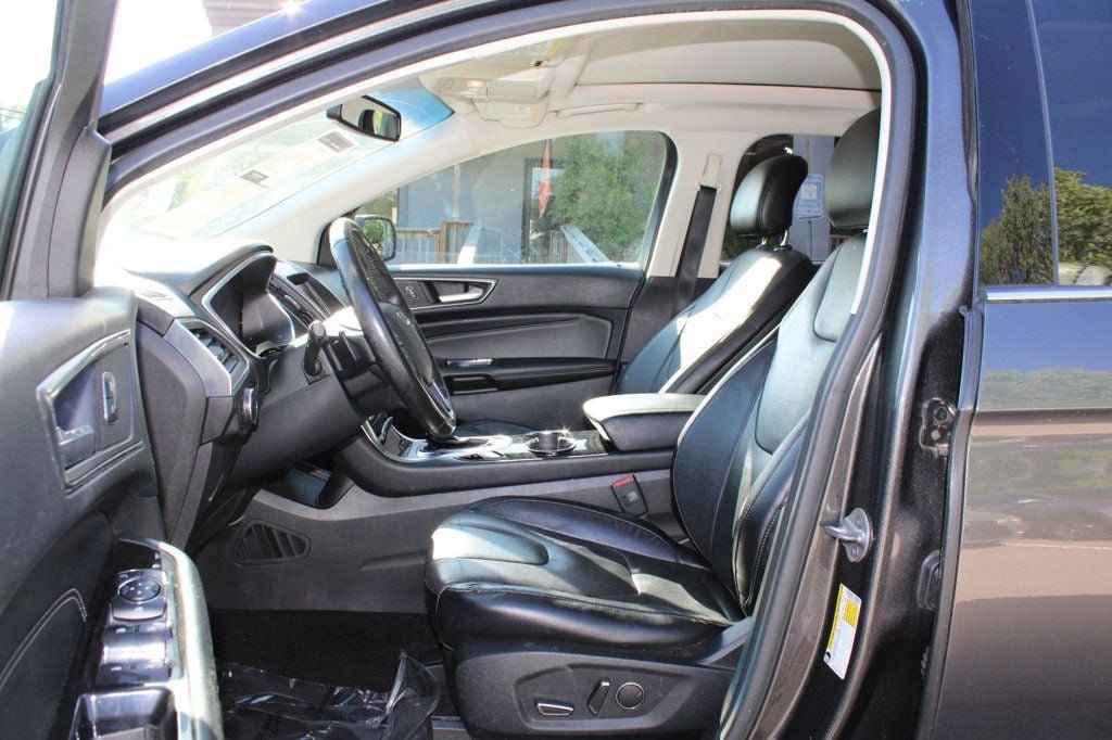 Used 2015 Ford Edge Titanium w/ Equipment Group 301A FWD image 13