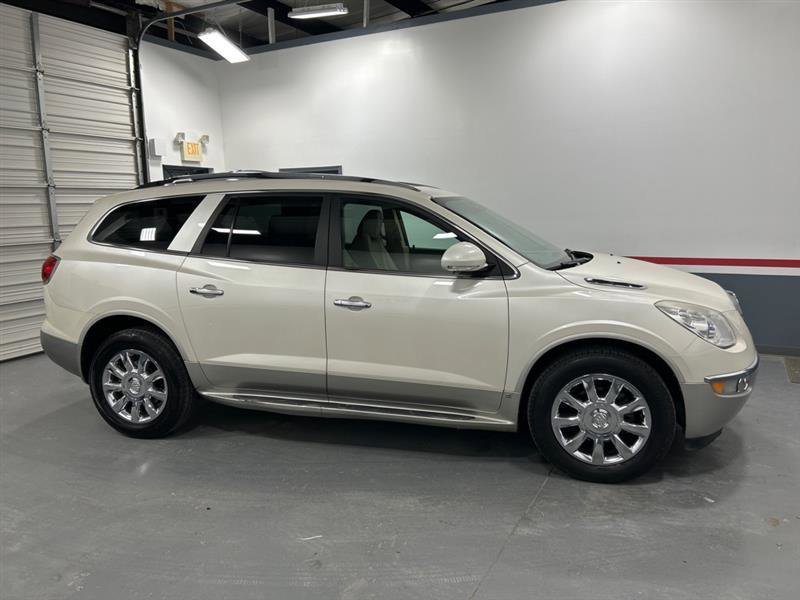 Used 2011 Buick Enclave CXL image 6