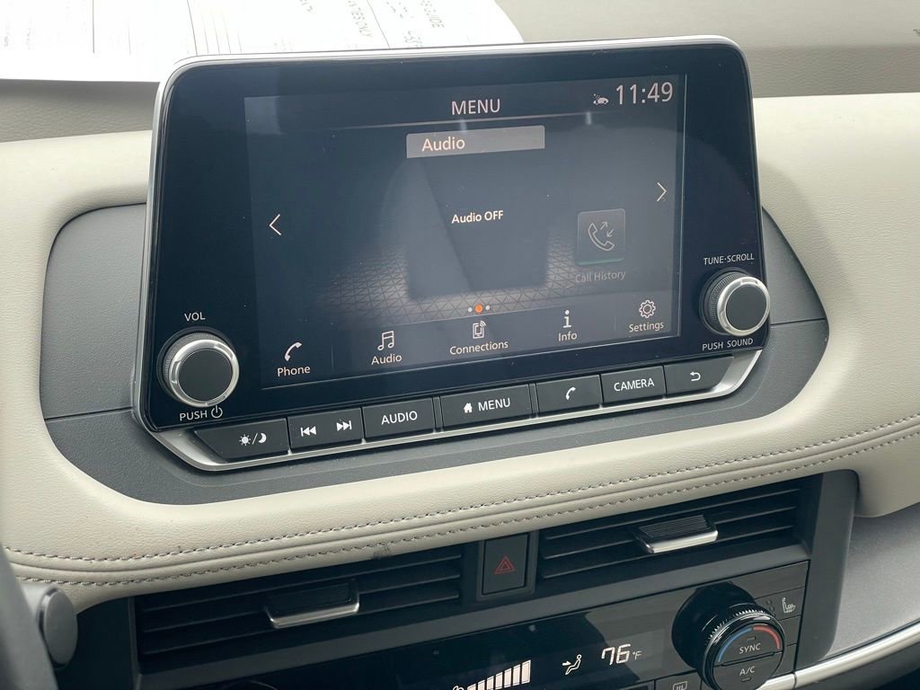 Certified 2024 Nissan Rogue SV w/ SV Premium Package image 19