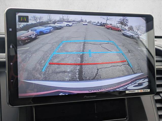 Used 2018 Toyota Highlander XLE image 13