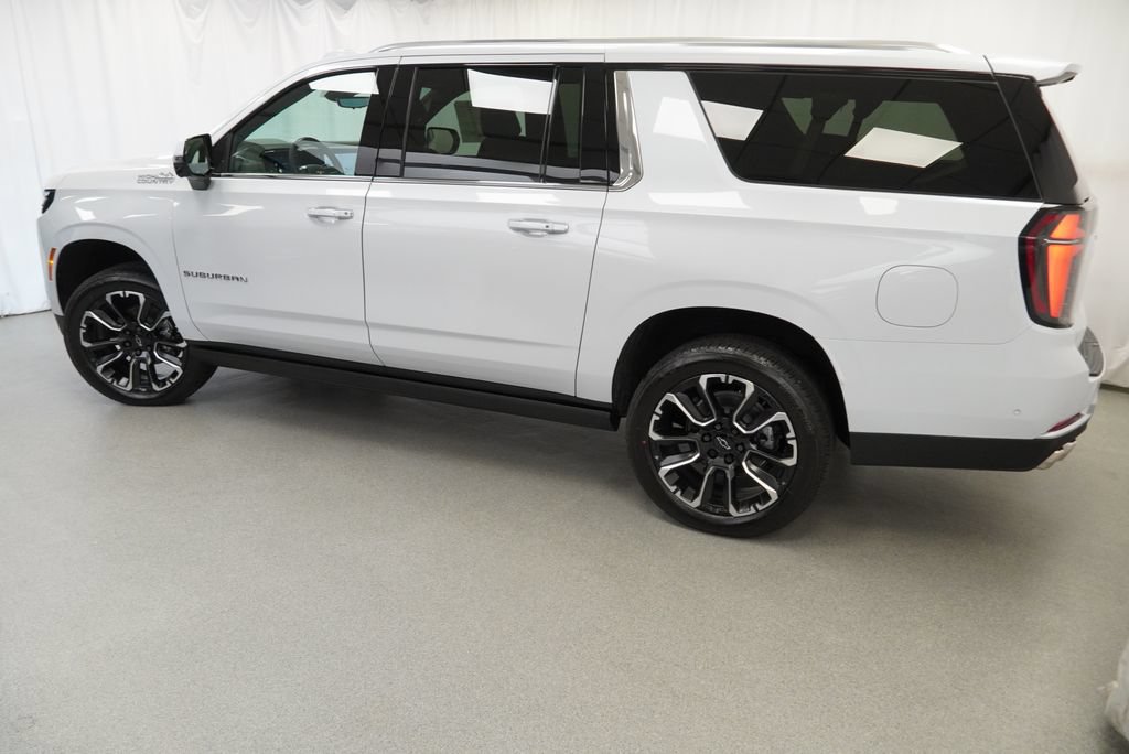 New 2026 Chevrolet Suburban High Country AWD/4WD image 41