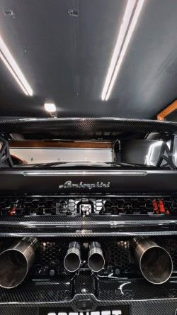 Used 2015 Lamborghini Huracan LP 610-4 image 28