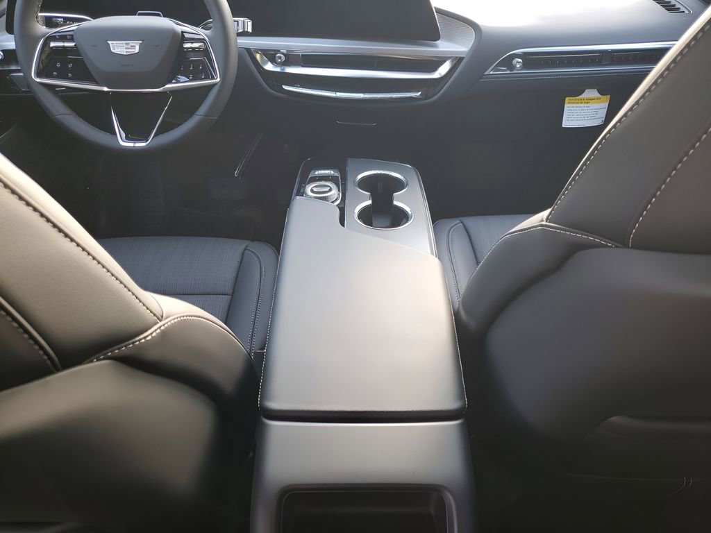 New 2026 Cadillac Lyriq Sport image 22