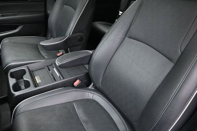 Used 2022 Honda Odyssey Elite image 17