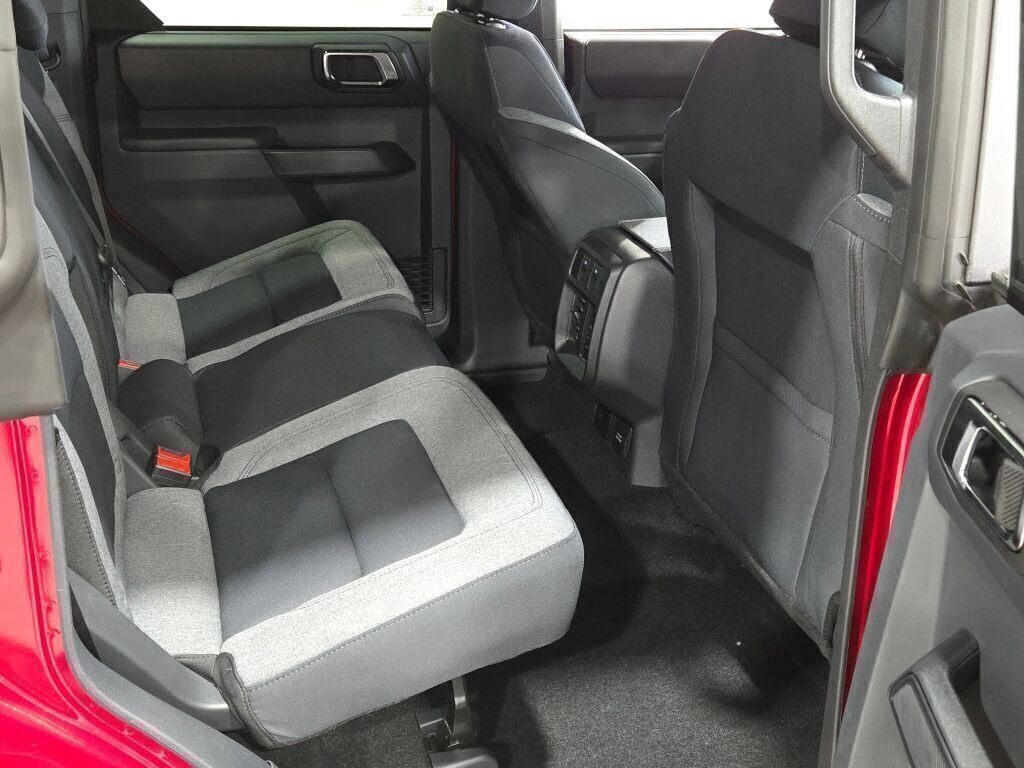 New 2025 Ford Bronco Big Bend image 9