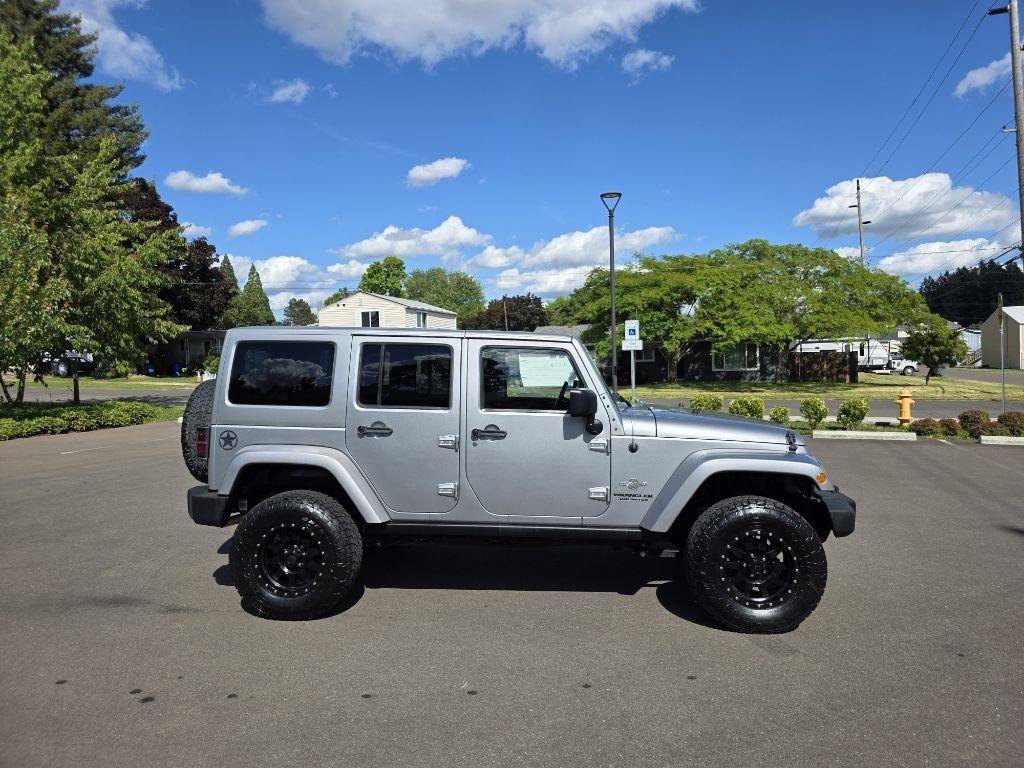 Used 2013 Jeep Wrangler Unlimited Sport AWD/4WD image 4