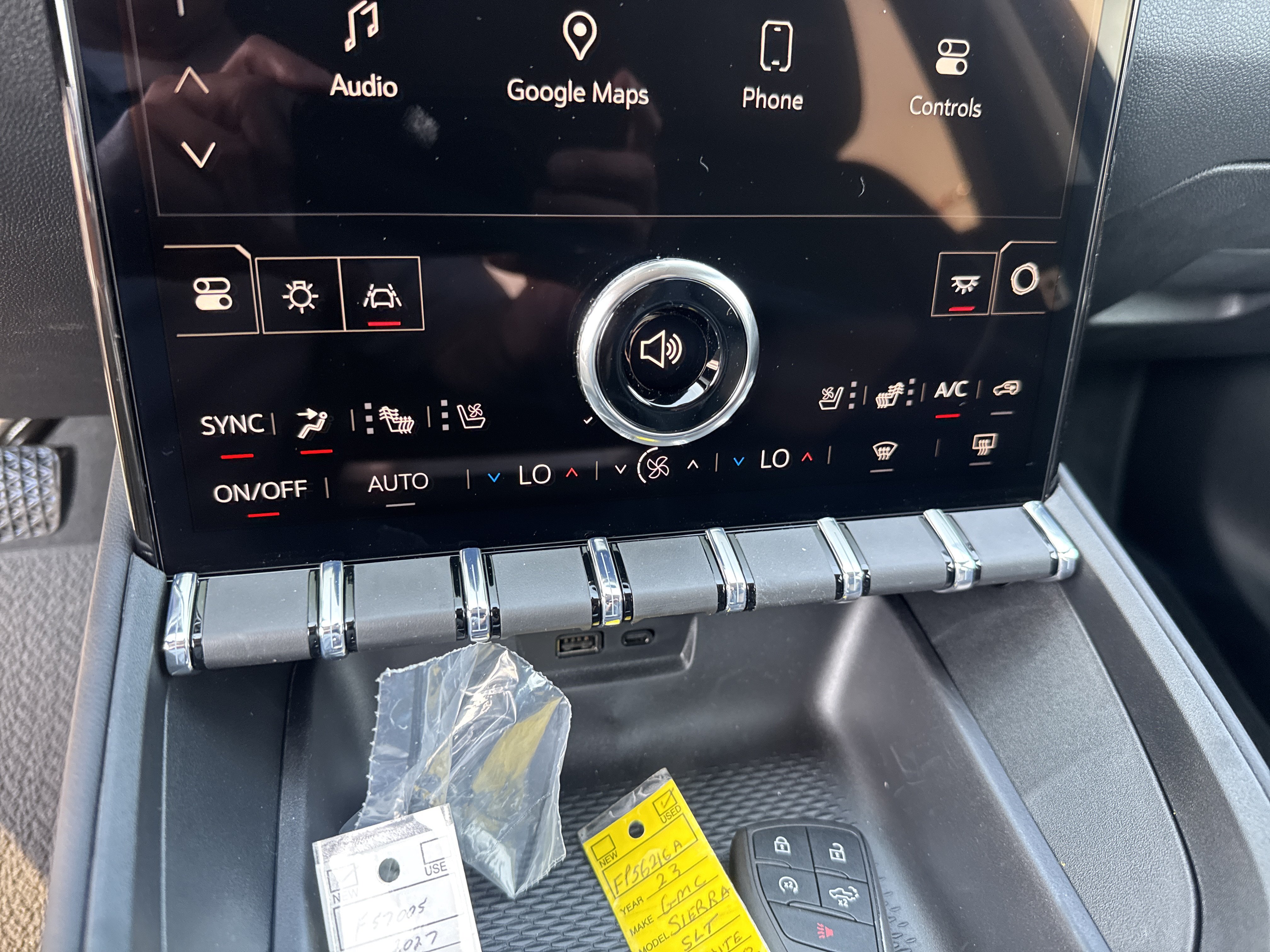 New 2027 GMC Terrain Denali AWD/4WD image 25