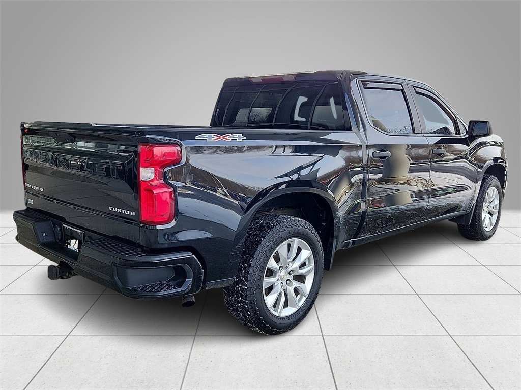 Used 2020 Chevrolet Silverado 1500 Custom w/ Custom Value Package image 6
