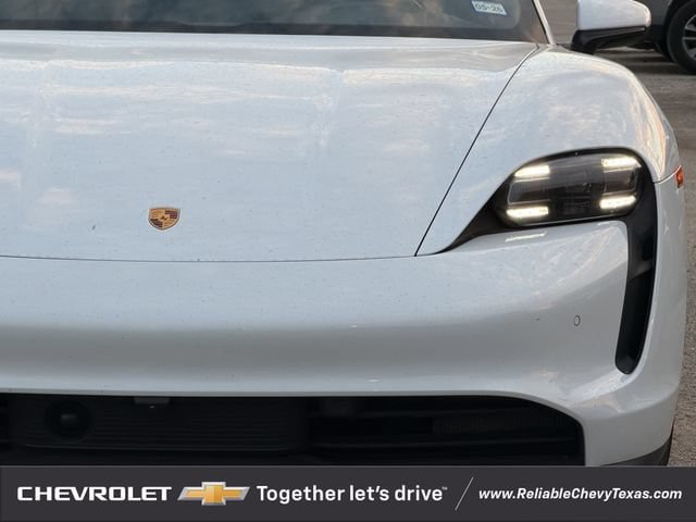 Used 2023 Porsche Taycan RWD image 9
