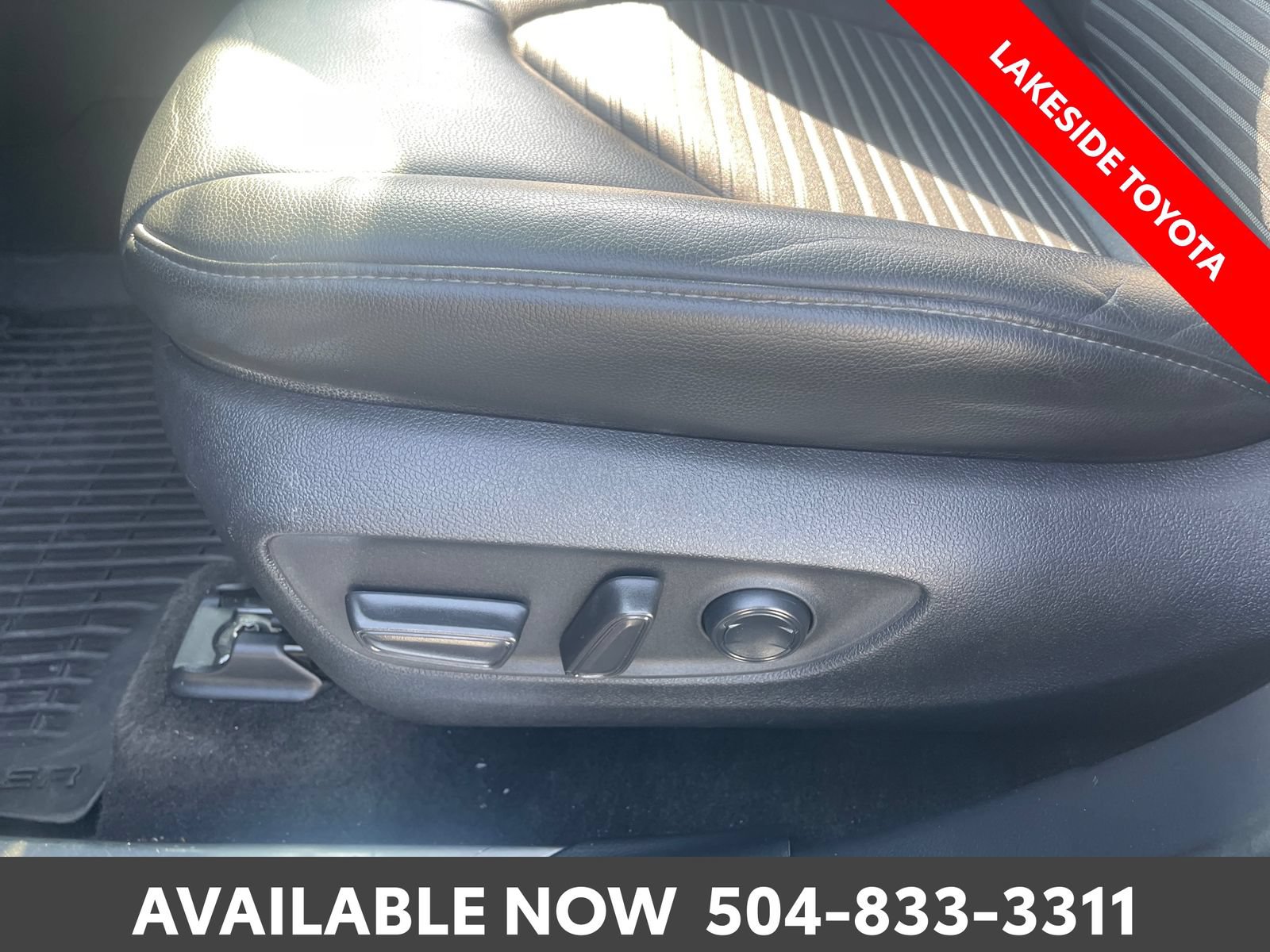 Used 2023 Toyota Highlander XSE AWD/4WD image 27
