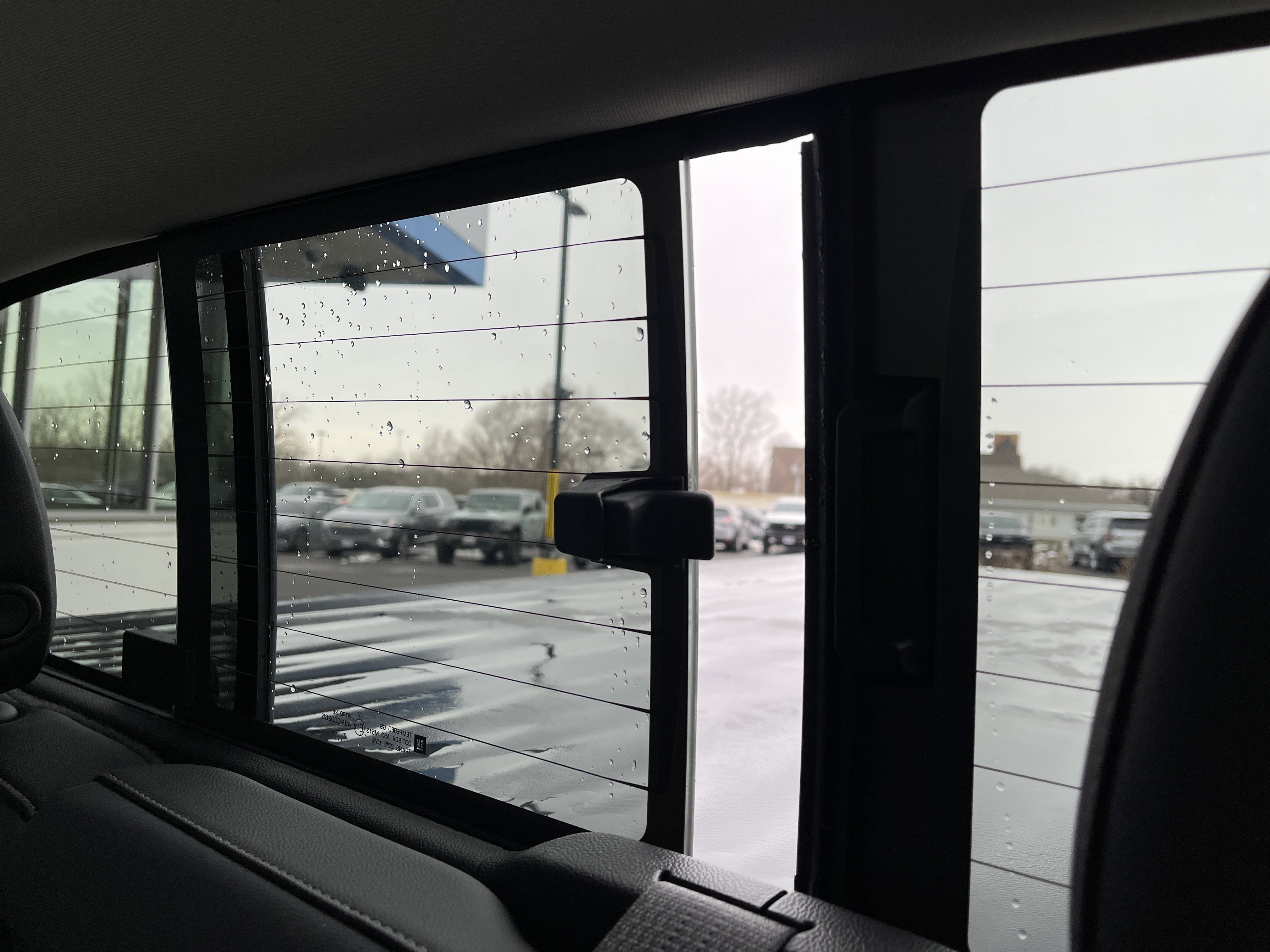 Used 2022 Chevrolet Colorado Z71 w/ Safety Package image 38