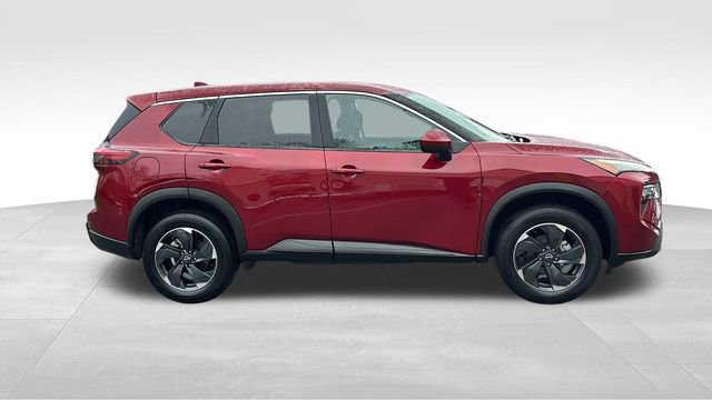 Used 2024 Nissan Rogue SV image 30