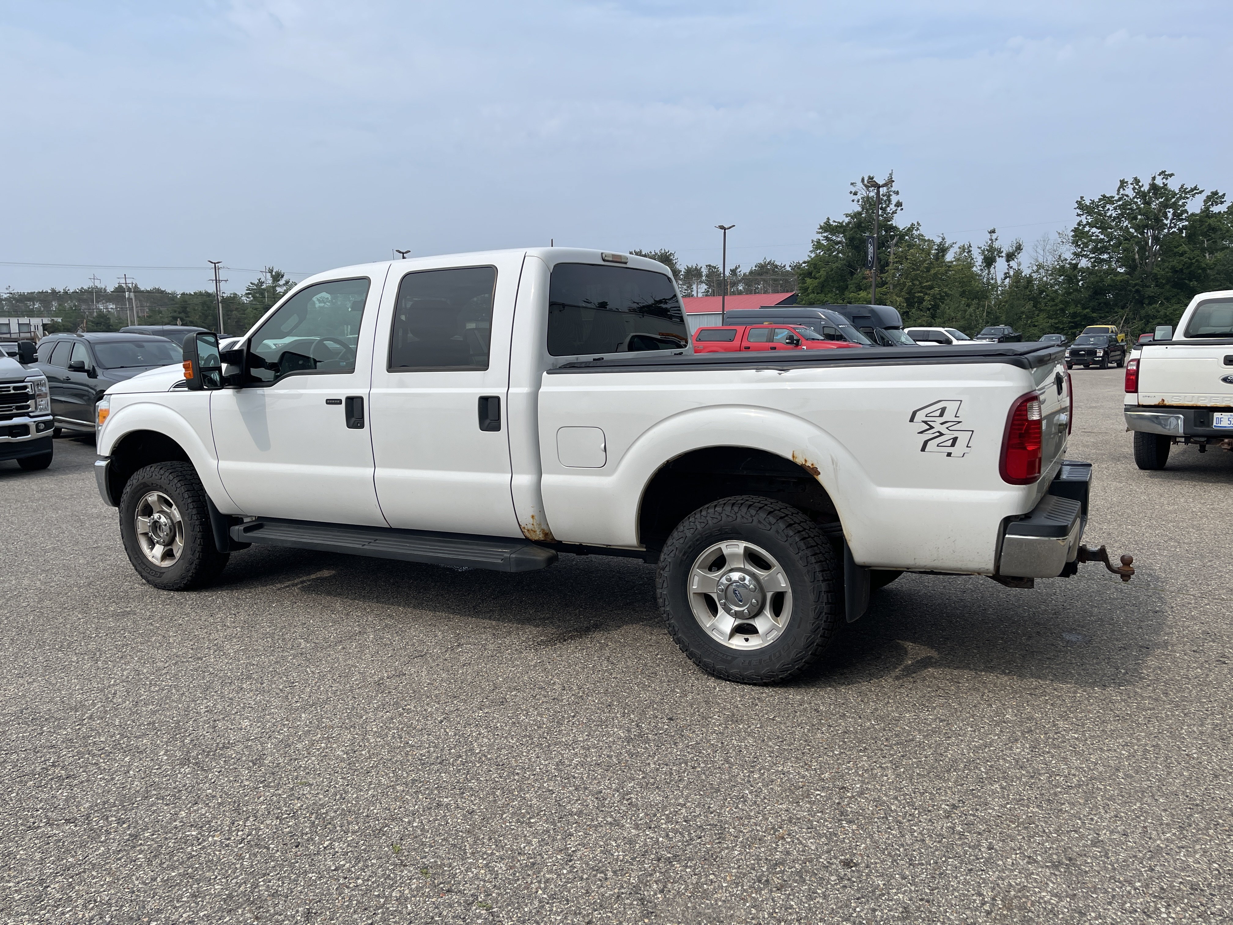 Used 2015 Ford F250 XLT AWD/4WD image 6