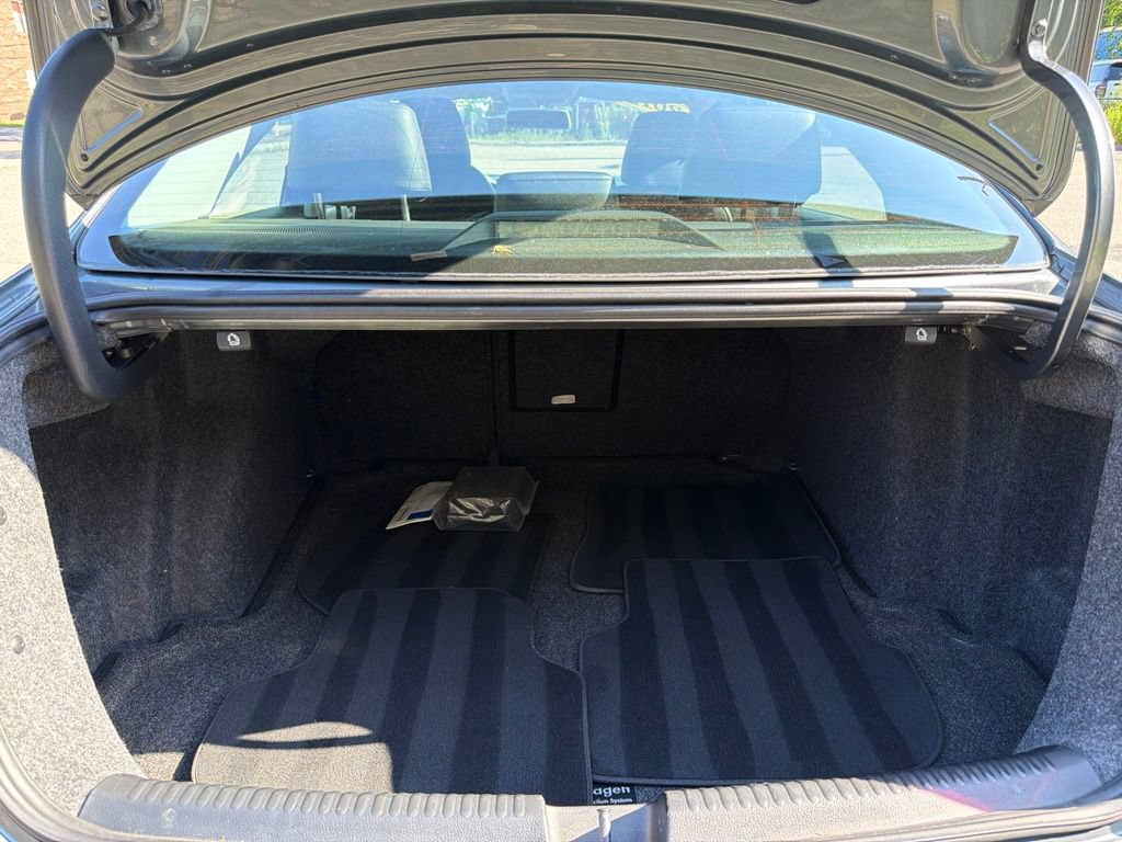 Used 2012 Volkswagen Jetta SE FWD image 26
