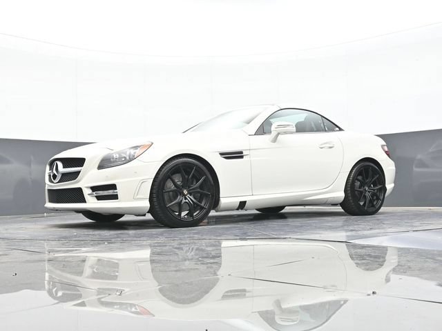 Used 2013 Mercedes-Benz SLK 350 image 53