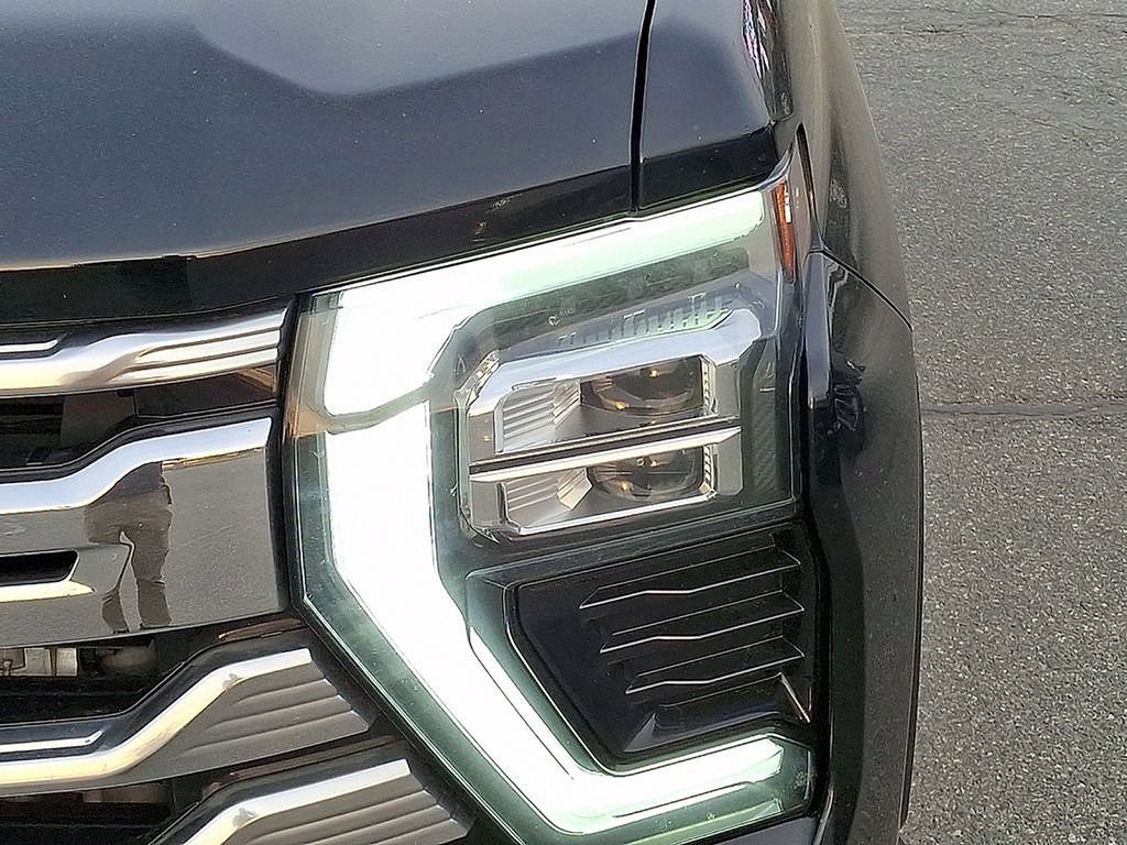 Used 2024 Chevrolet Silverado 3500 High Country w/ High Country Premium Package AWD/4WD image 30