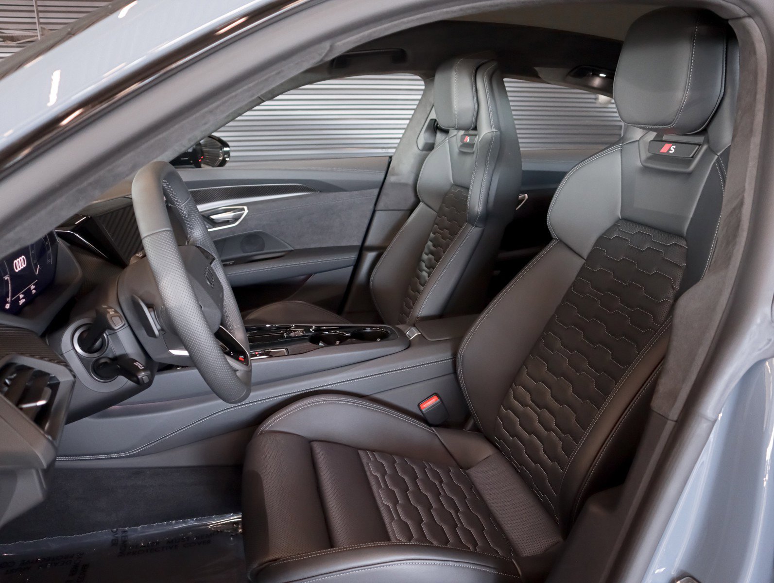 New 2026 Audi S e-tron GT Prestige image 7