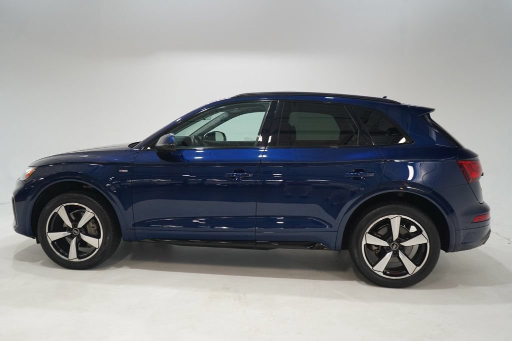 Used 2022 Audi Q5 2.0T Premium Plus w/ Premium Plus Package AWD/4WD image 4