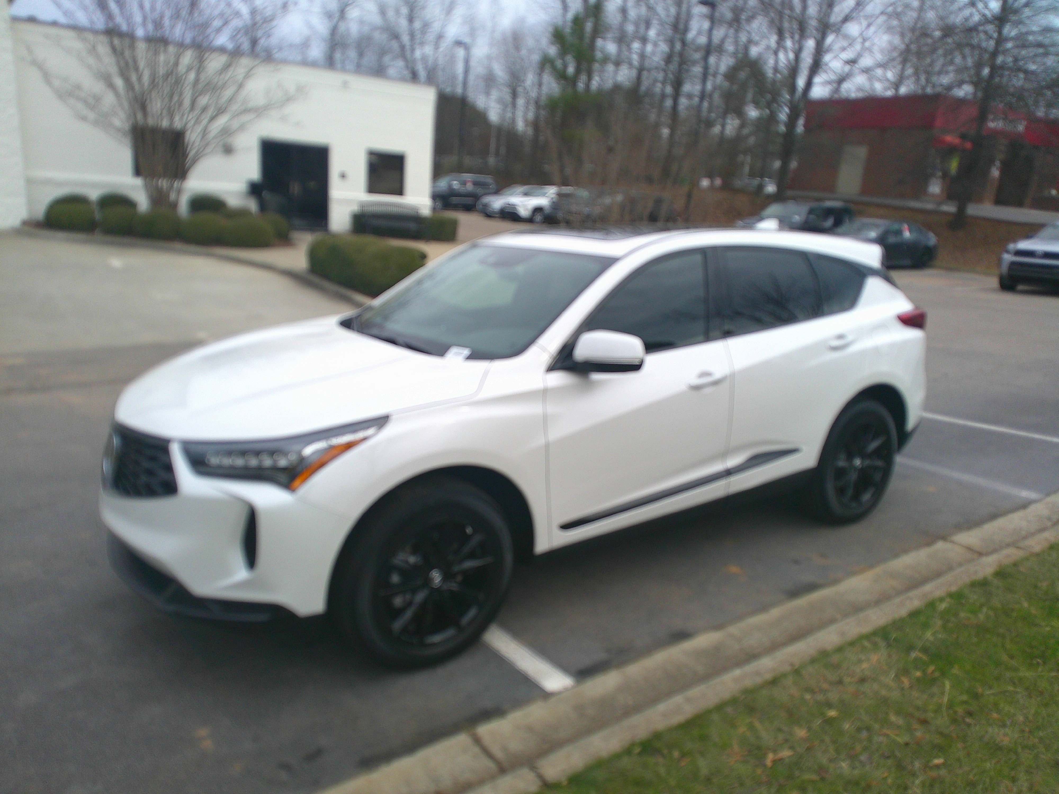 Used 2025 Acura RDX SH-AWD image 8