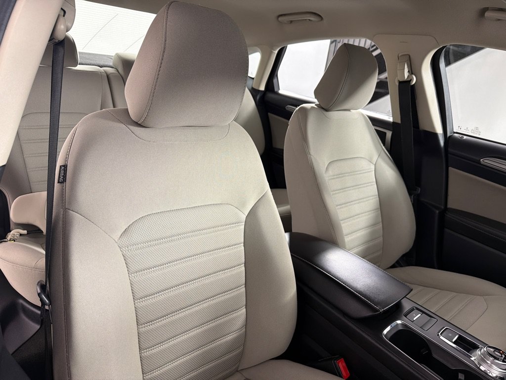 Used 2020 Ford Fusion S FWD image 22