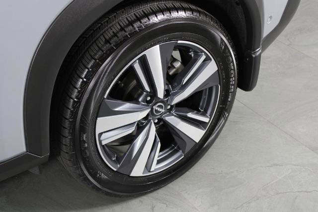Certified 2022 Nissan Rogue SL w/ SL Premium Package FWD image 12