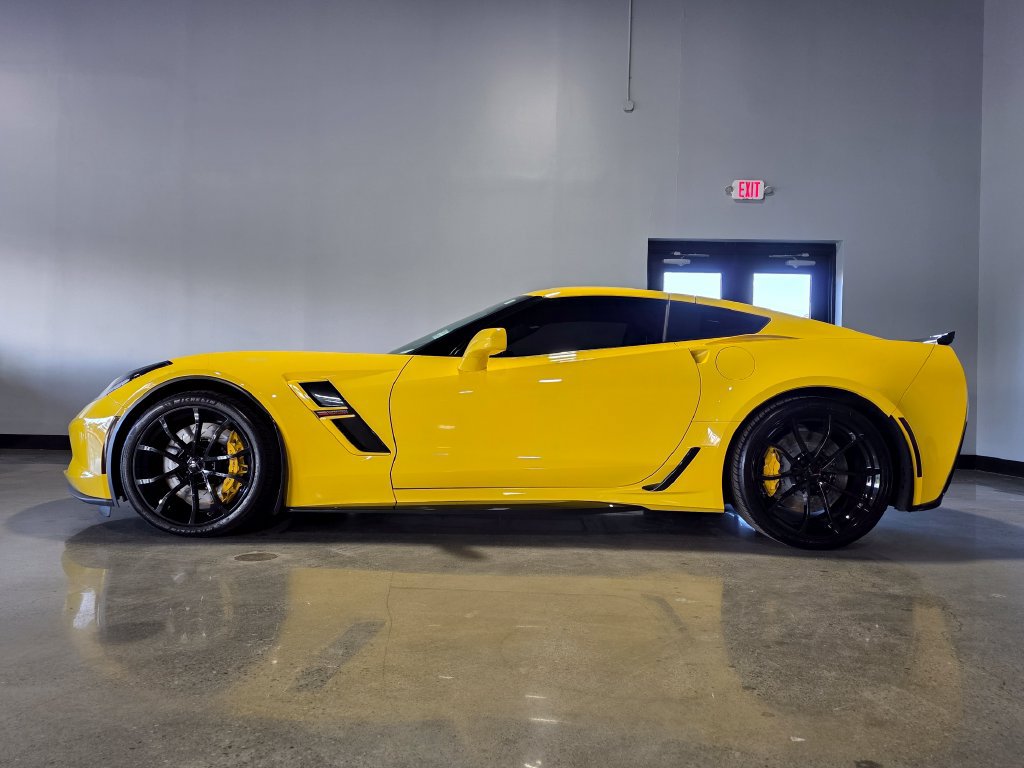 Used 2019 Chevrolet Corvette Grand Sport RWD image 6
